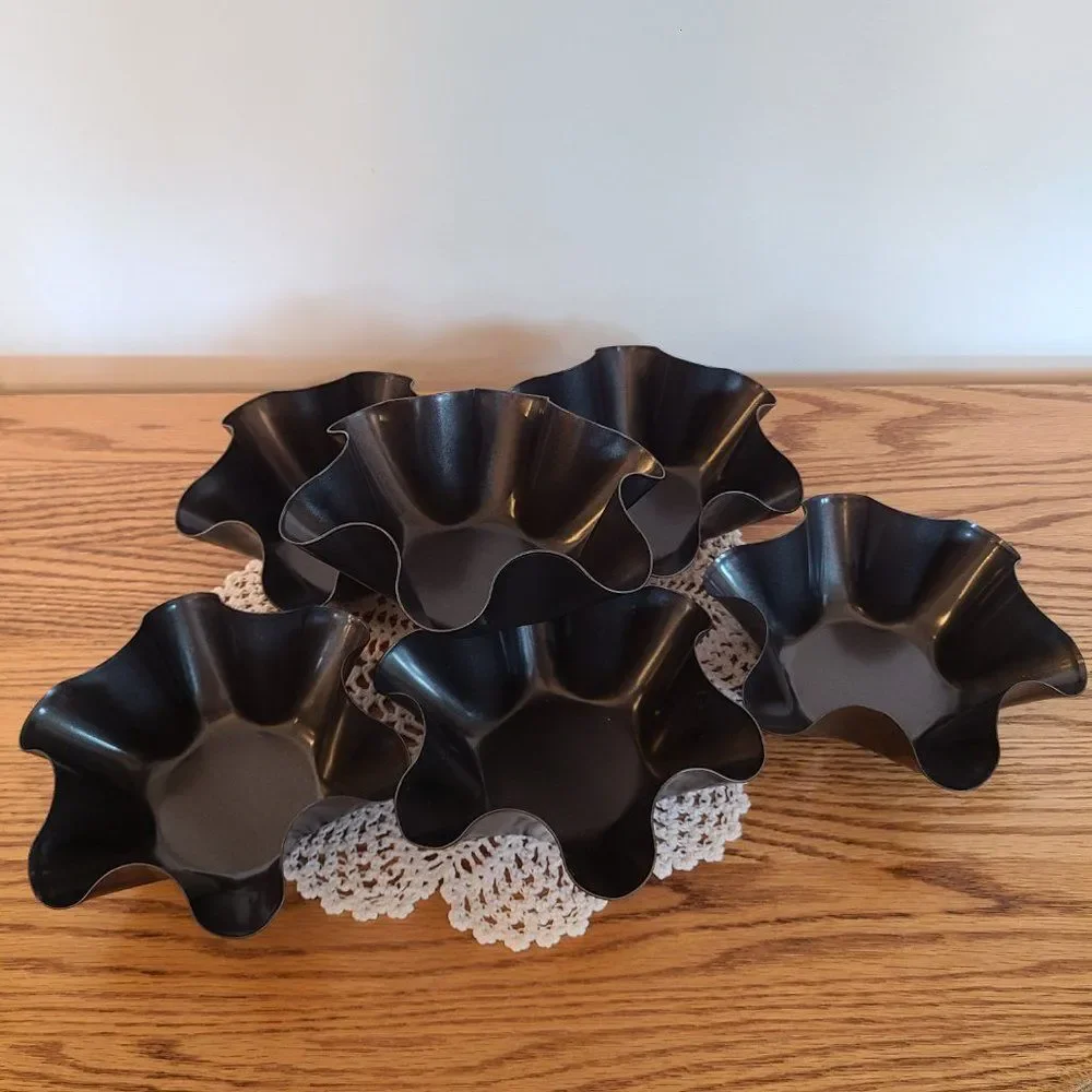 Set of Six Tortilla Non-Stick Fluted Taco Shell Salad Bowl Molds EUC